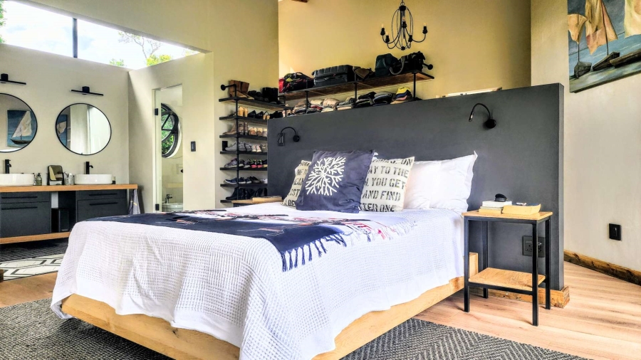 3 Bedroom Property for Sale in Brenton On Lake Western Cape